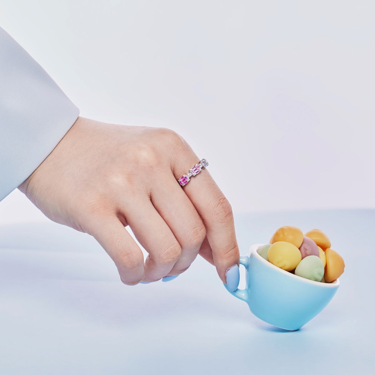 [NOVO]ユニークなカラフルなエメラルドカットのパーティーリング