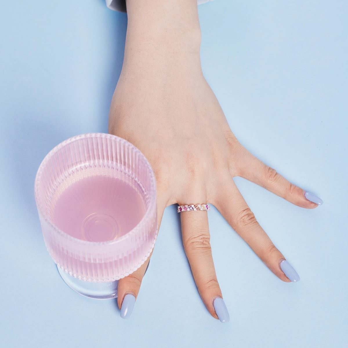 [NOVO]繊細で鮮やかなエメラルドカットのデイリーリング