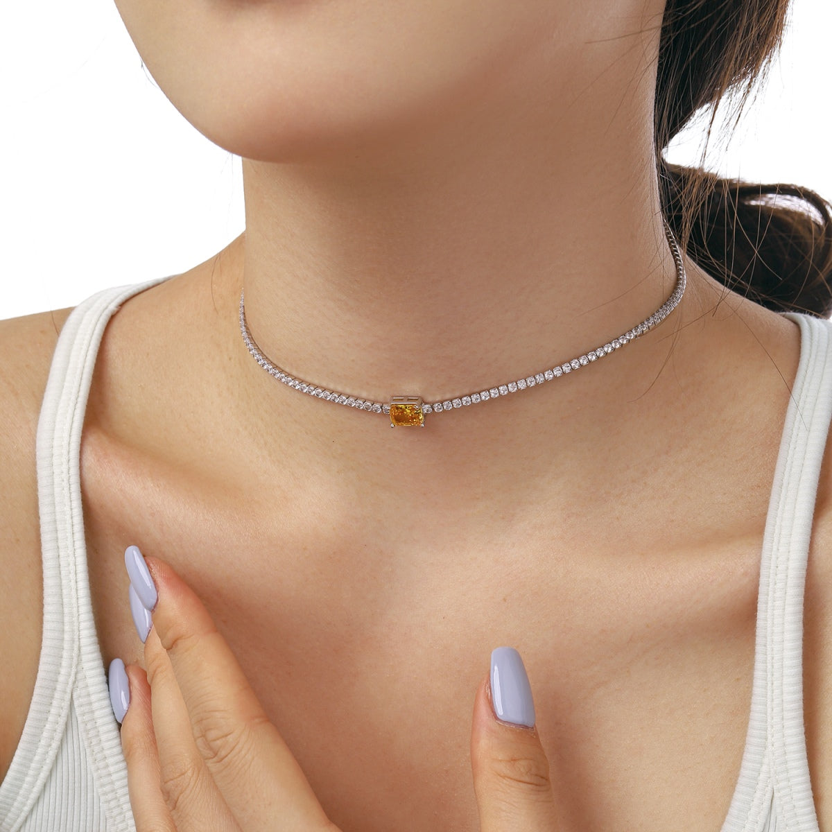 [NEU] 2,0 Karat Smaragd-Halskette im kunstvollen Schliff