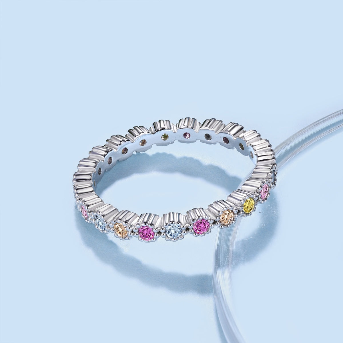 [GALE]Unique Scintillating Round Cut Daily Ring