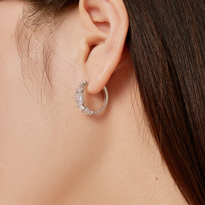 [NOVO] Funkelnde, farbenfrohe Ohrringe im Smaragdschliff für jeden Tag