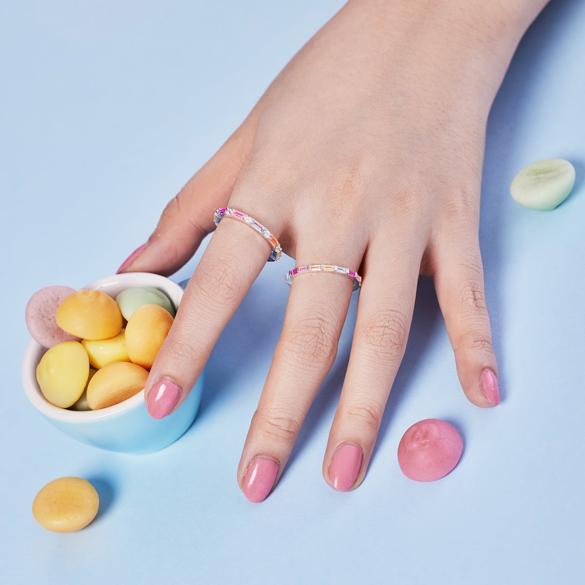 [NOVO]美しいマルチカラーエメラルドカットデイリーリング