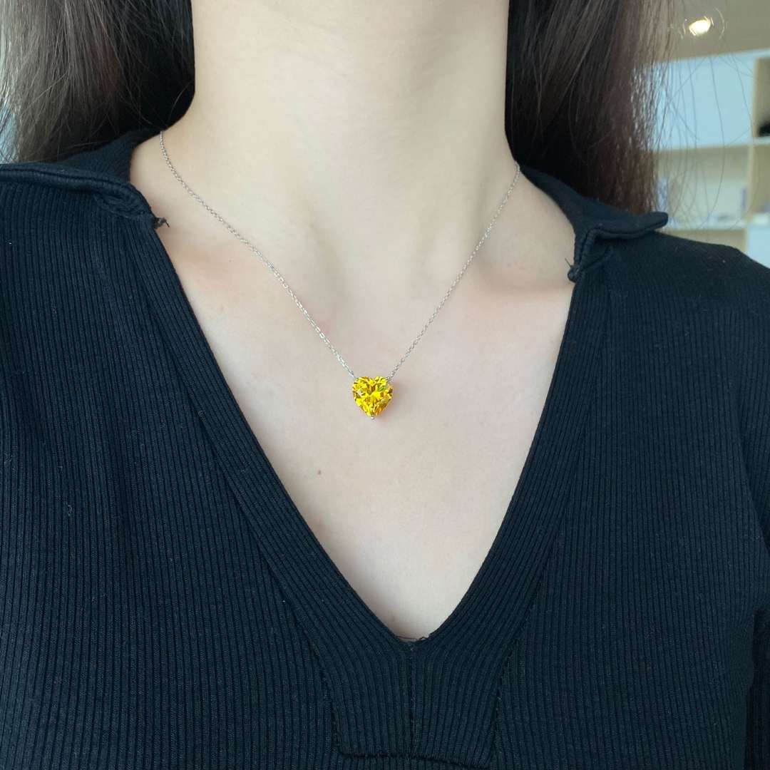 [GALE]6.0 carat Radiant Heart Shape Necklace