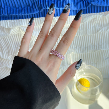 [NOVO]細長いクッションカットのテニスリング