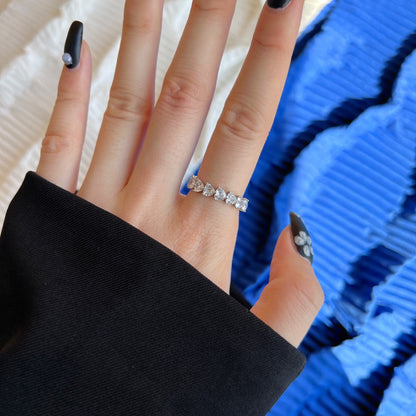 [NEU] 0,25 Karat Radiant Romance Herzschliff Liebesring