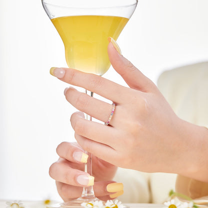 [NOVO]エレガントで鮮やかなラウンドカットのデイリーリング