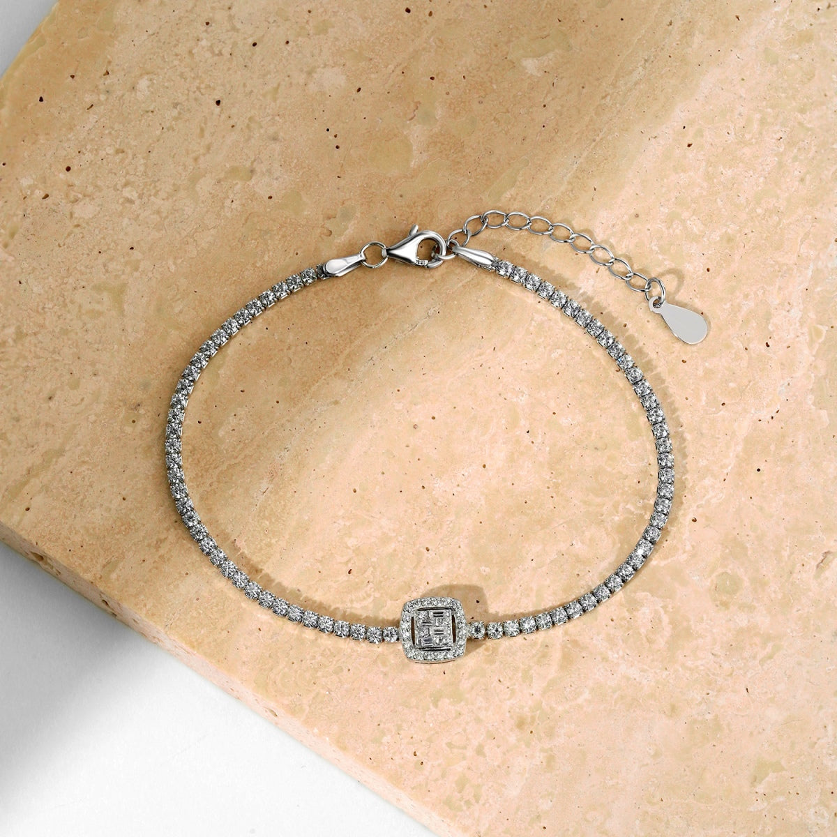 [GALE]Luxurious Dazzling Square Shape Banquet Bracelet