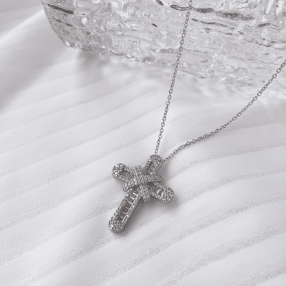 [NEU]Halskette aus Schleierkraut mit Diamanten