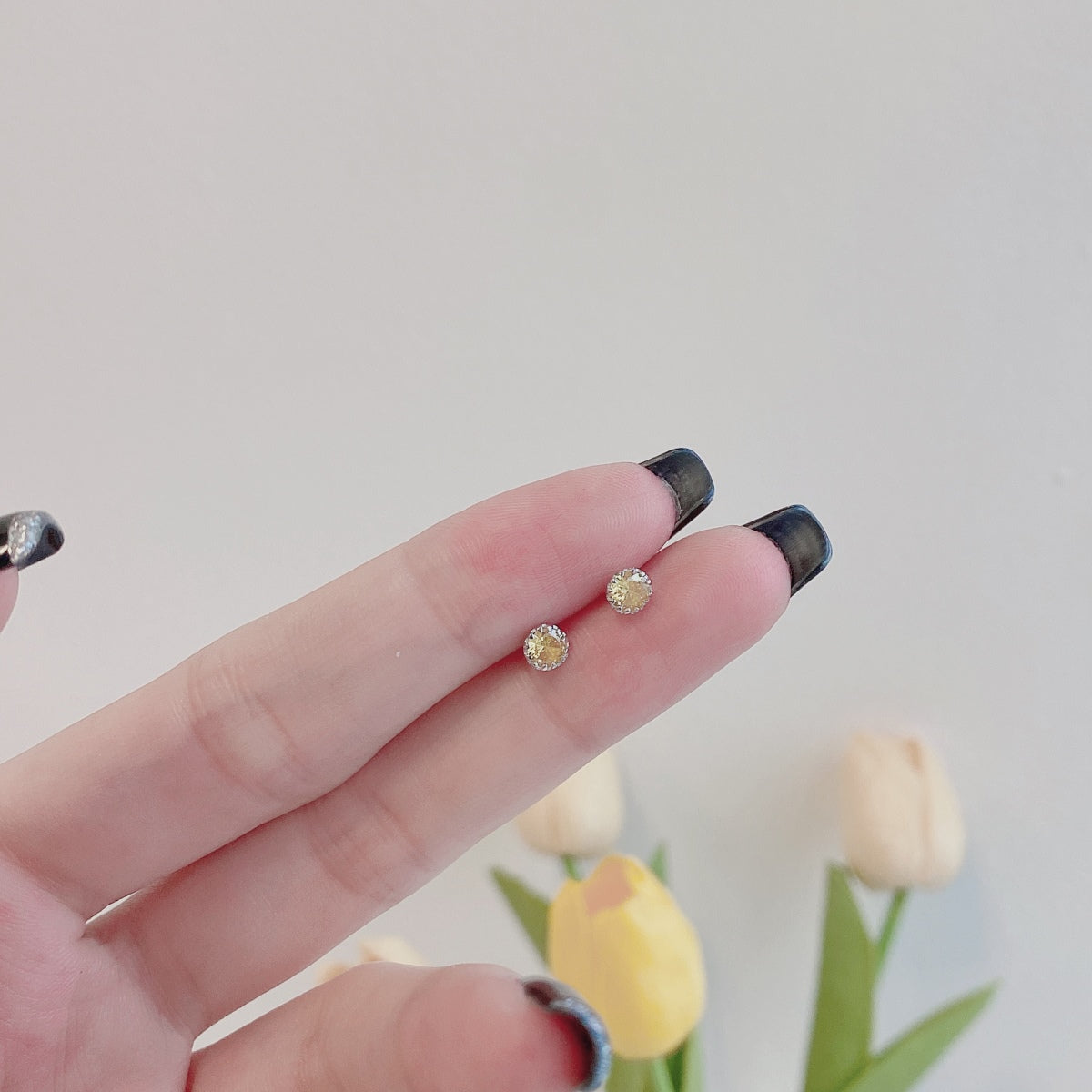 [GALE]Sparkling Colorful Round Shape Earrings