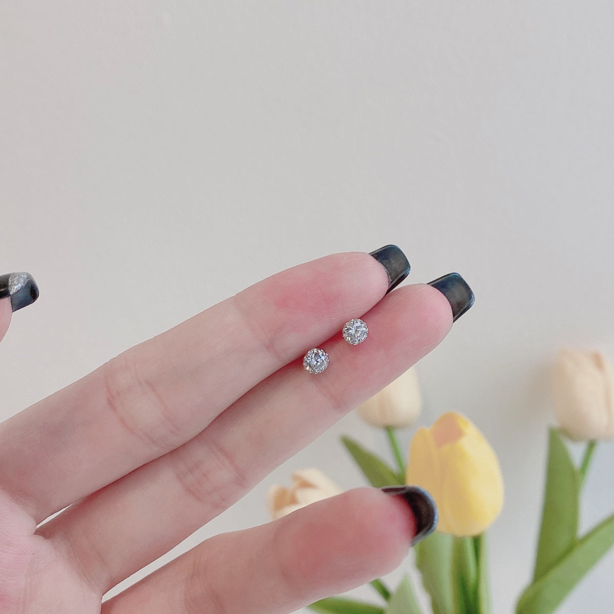 [GALE]Sparkling Colorful Round Shape Earrings