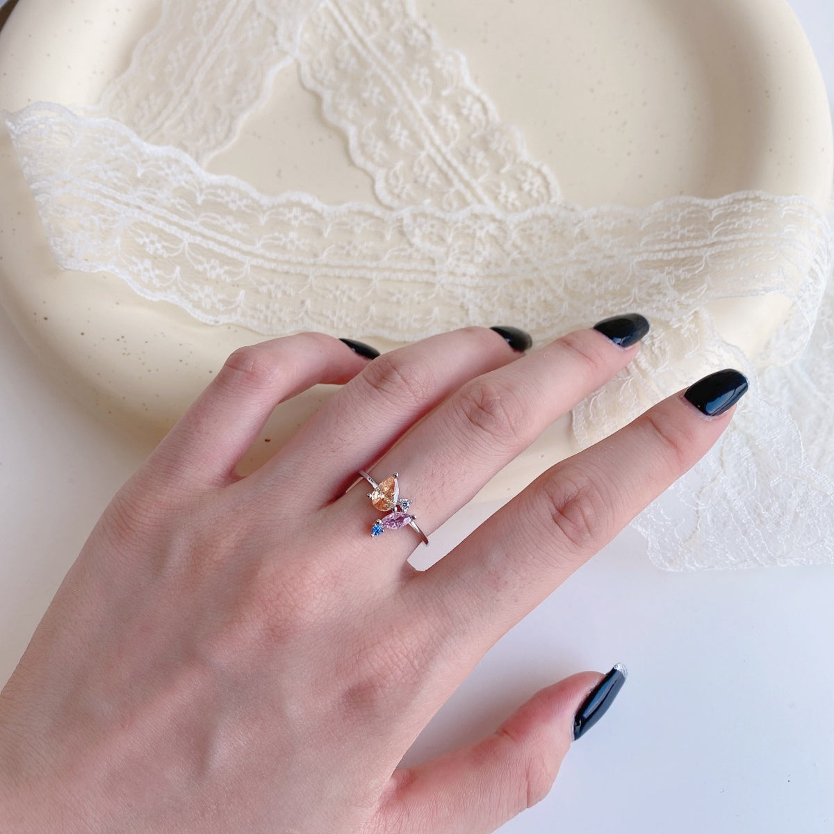 [NOVO]輝くカラフルマルチカットデイリーリング