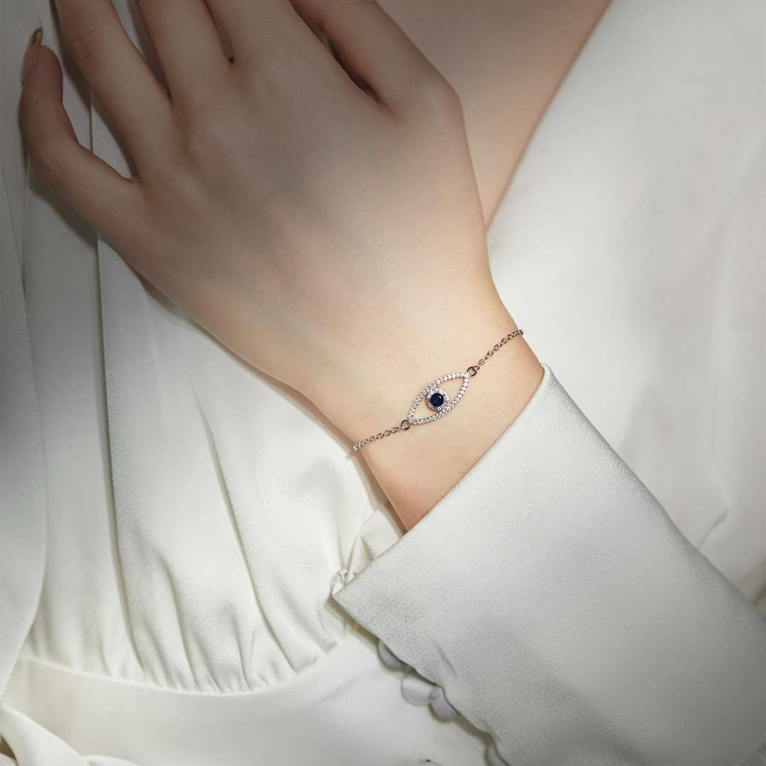 [NOVO]デビルズアイ ホローデザイン ブレスレット