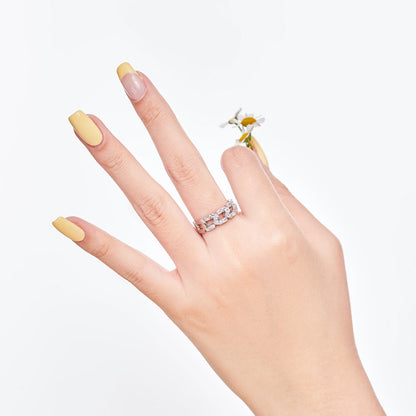 [NOVO]きらめく鮮やかなエメラルドカットのデイリーリング