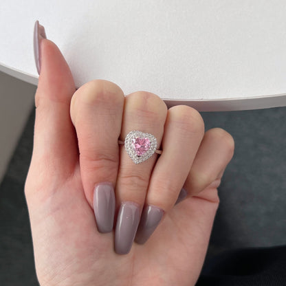 [NOVO]繊細で輝くハートシェイプの結婚指輪