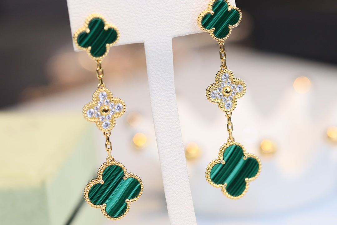 [GALE]CLOVER EARRINGS GOLD MALACHITE DIAMOND 3 MOTIF