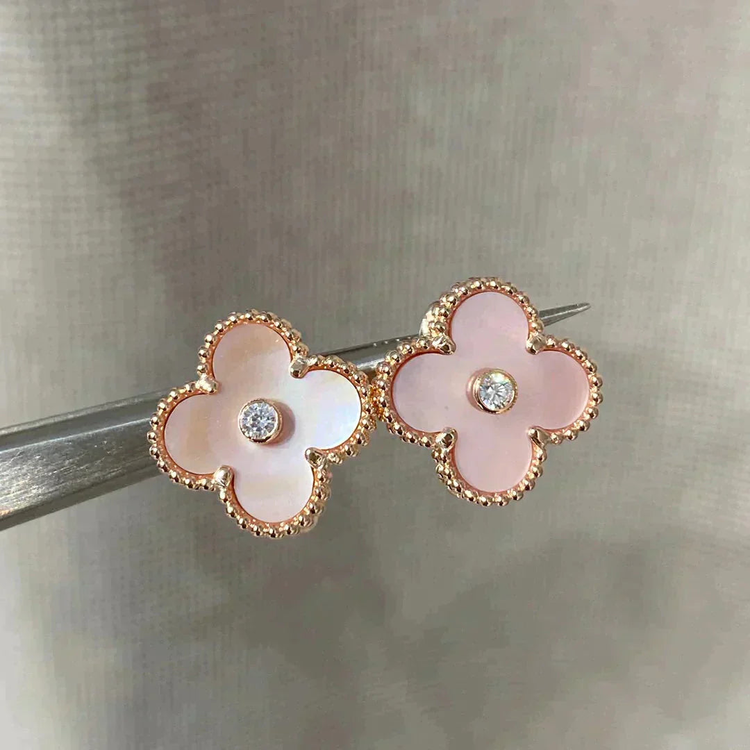 [GALE]CLOVER MEDIUM 1 MOTIFS  PINK MOP DIAMOND EARRINGS