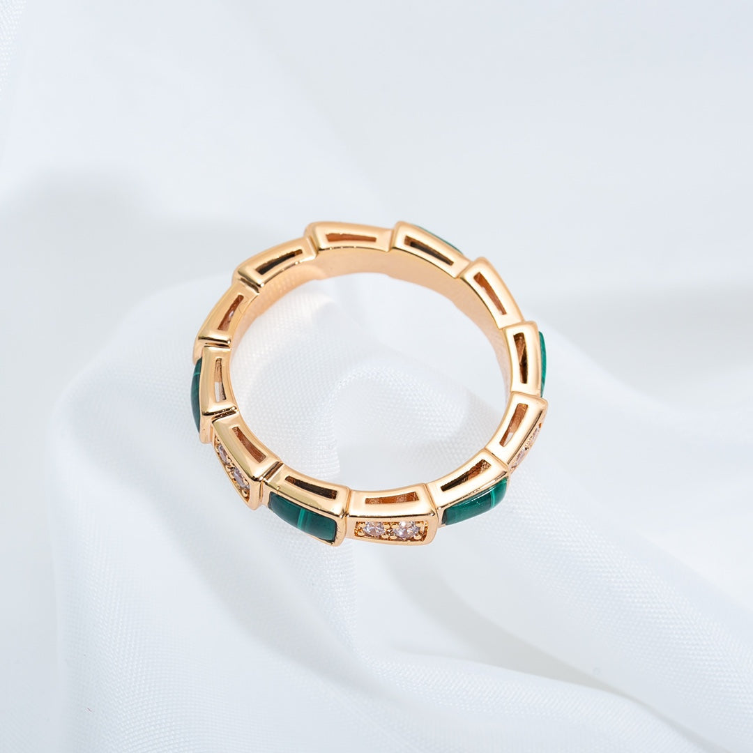 [GALE]SERPENTI RING PINK GOLD MALACHITE DIAMOND 3MM