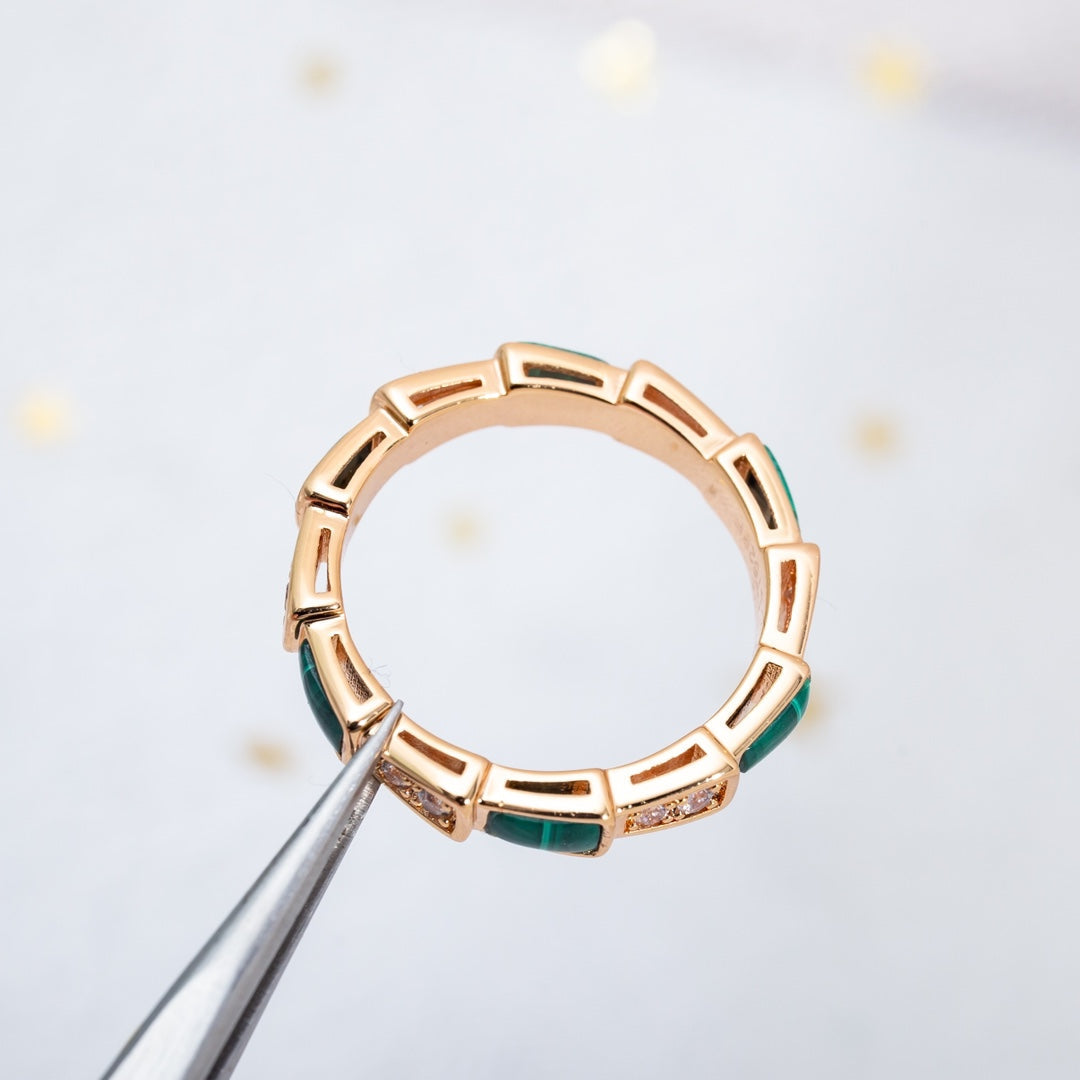 [GALE]SERPENTI RING PINK GOLD MALACHITE DIAMOND 3MM