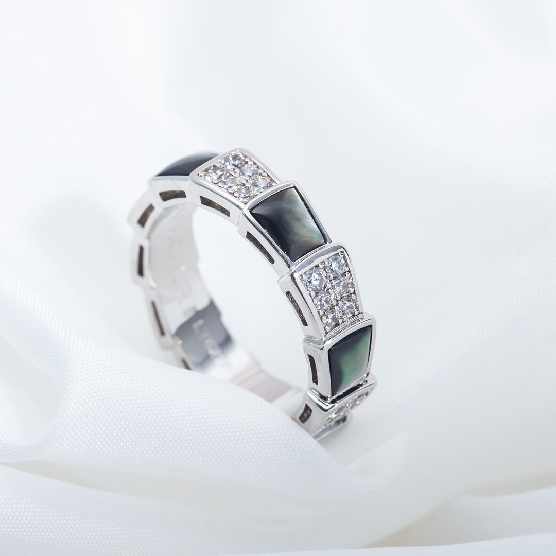 [GALE]SERPENTI RING SILVER DIAMOND BLACK MOP 4MM