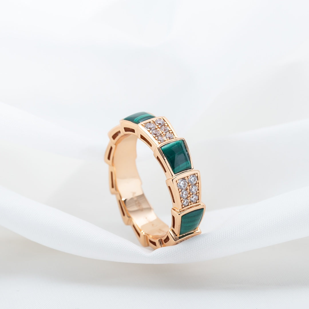 [GALE]SERPENTI RING PINK GOLD MALACHITE DIAMOND PAVED 4MM
