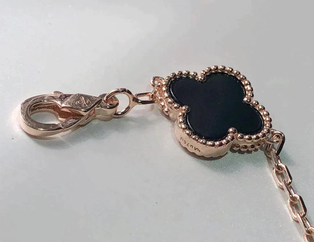 [NOVO]CLOVER 5 MOTIFS MEHRFARBIGES ARMBAND