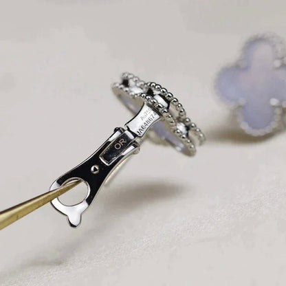 [GALE]CLOVER MEDIUM 1 MOTIFS  WHITE MOP EARRINGS SILVER