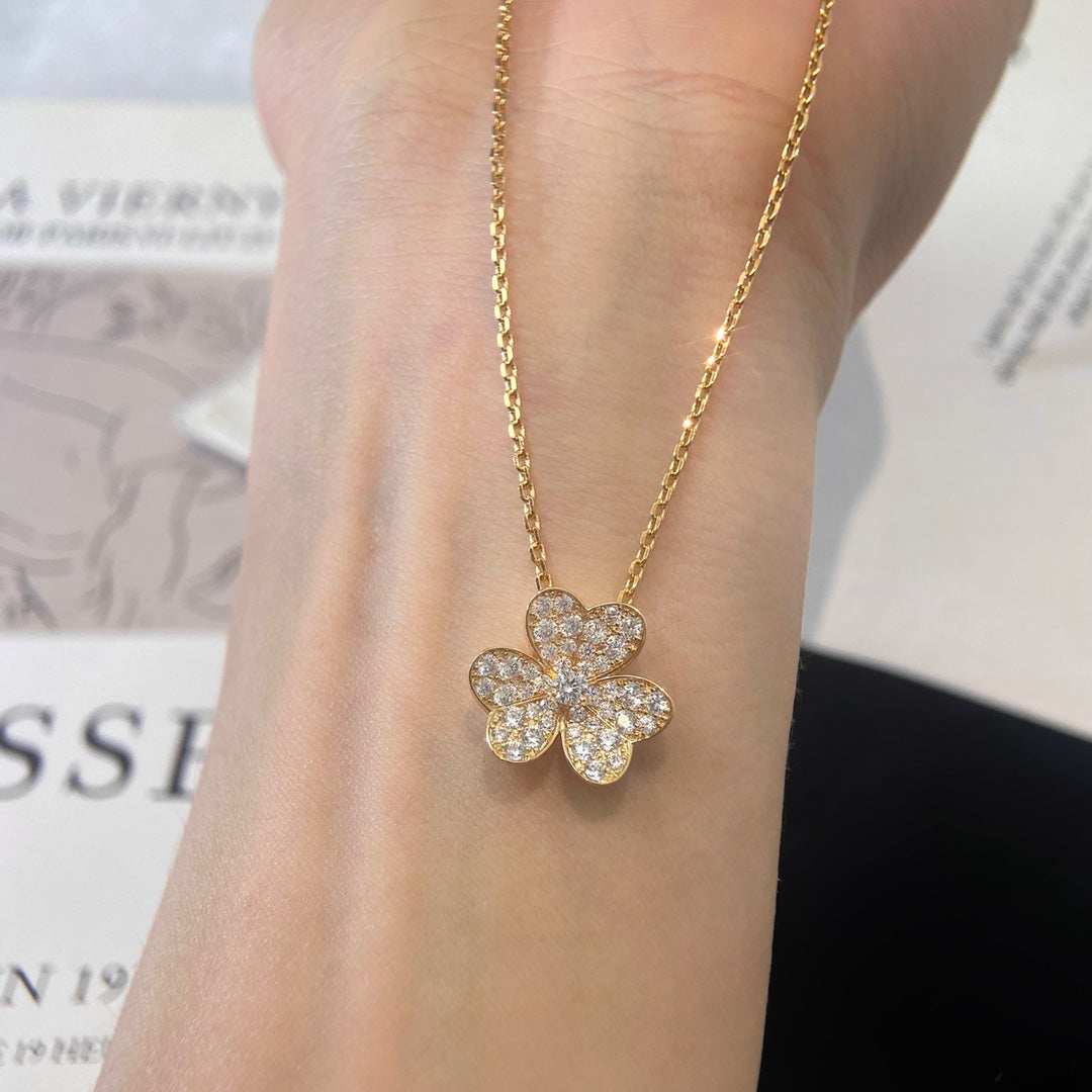 [GALE]FLOWER DIAMOND NECKLACE