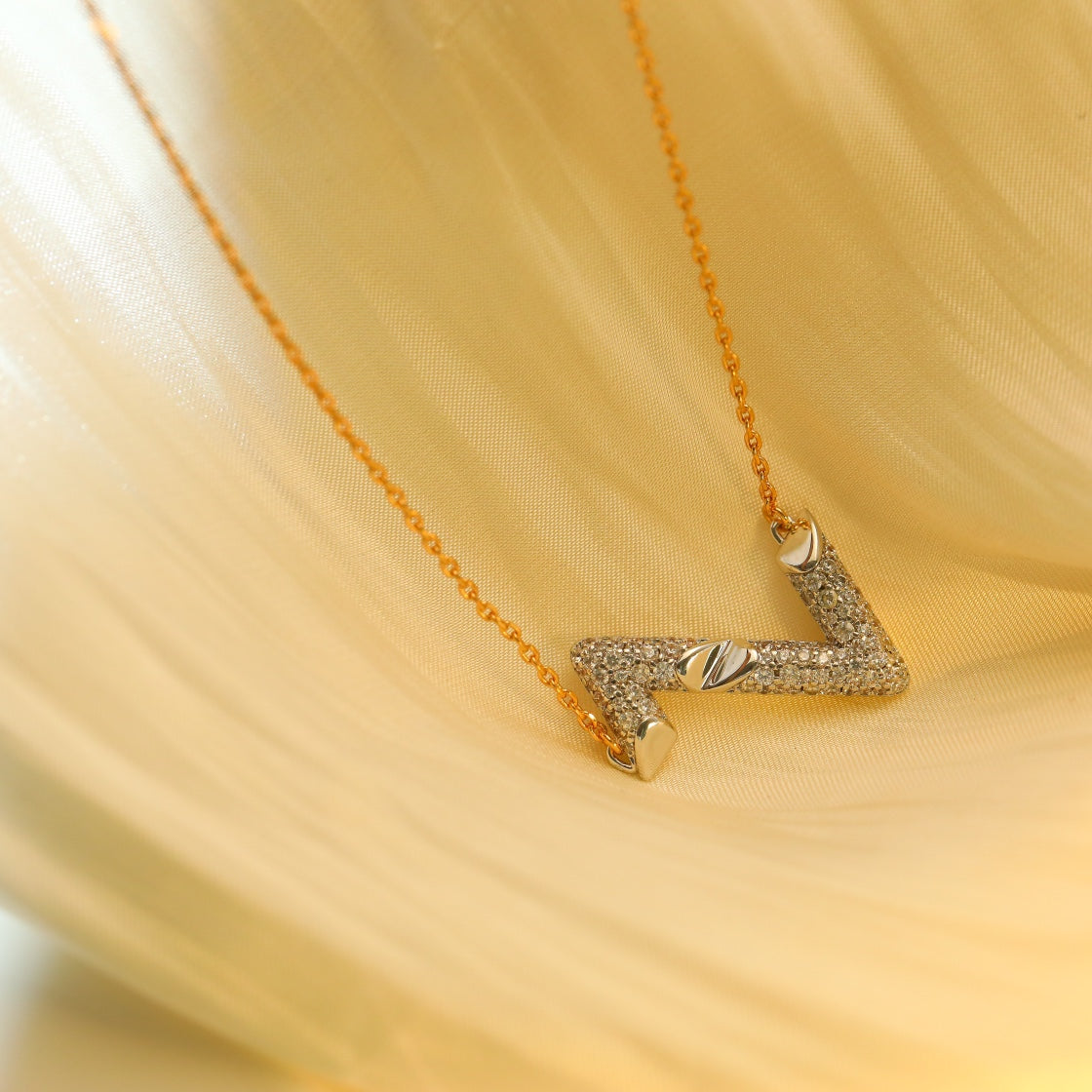 [GALE]VOLT SILVER DIAMOND PEDANT NECKLACE
