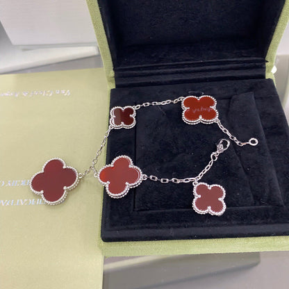 [NOVO]CLOVER 5 MOTIFS SIVLER CARNELIAN ARMBAND