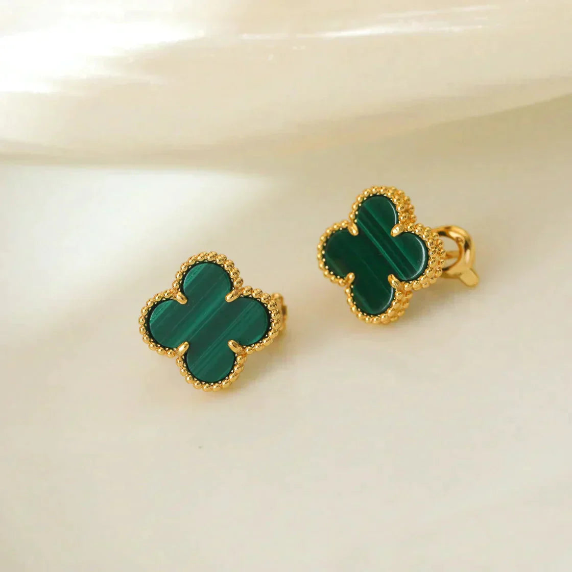 [GALE]CLOVER MEDIUM 1 MOTIFS MALACHITE  EARRINGS