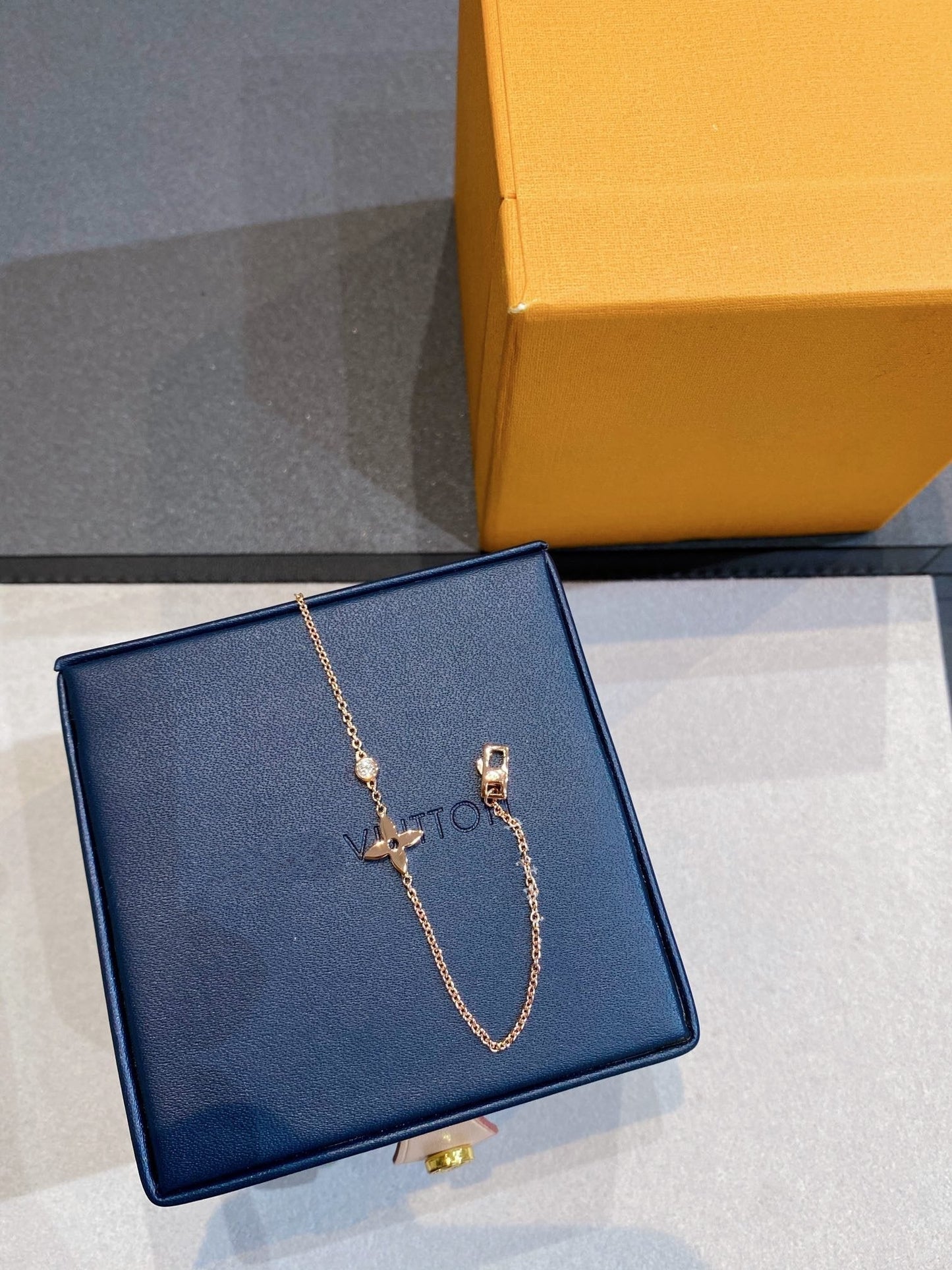 [GALE]STAR DIAMOND PINK GOLD BRACELET