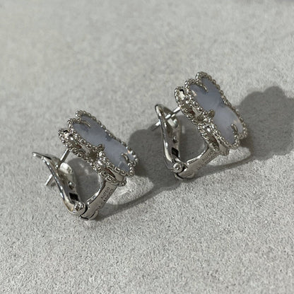 [GALE]CLOVER CHALCEDONY SILVER STUD EARRINGS