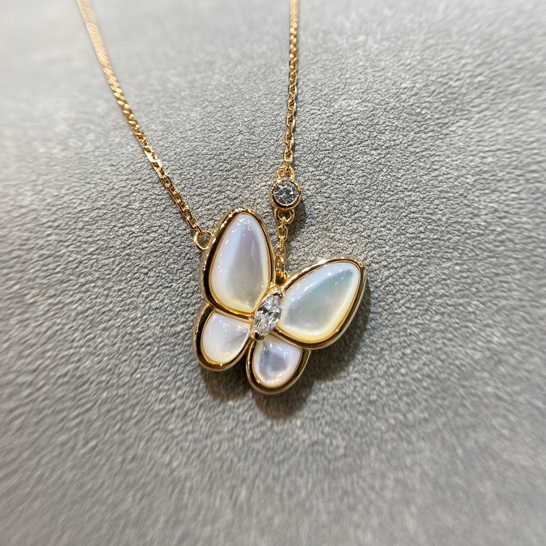 [GALE]BUTTERFLY MOP DIAMOND NECKLACE