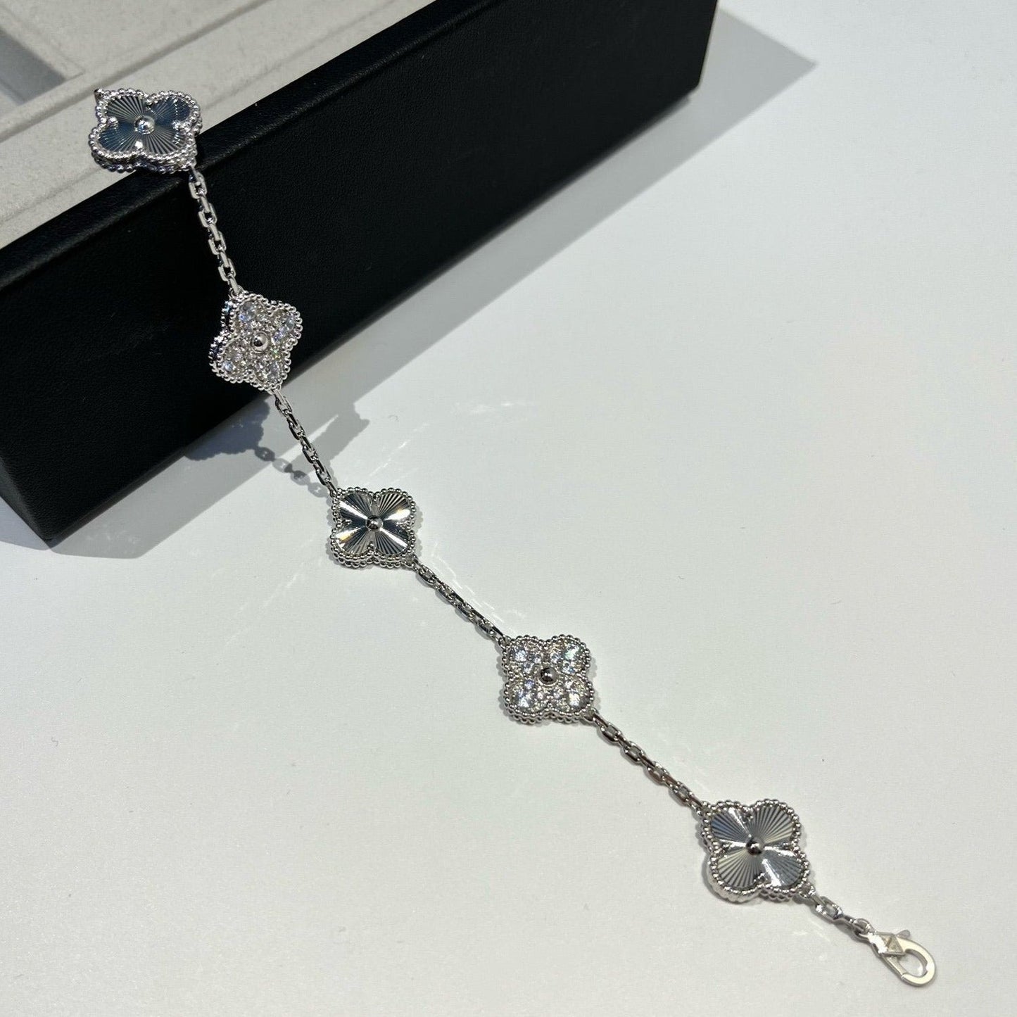 [GALE]CLOVER 5 MOTIF SILVER DIAMOND BRACELET