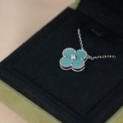 [GALE]CLOVER 15MM DIAMOND SVRES PORCELAIN  NECKLACE SILVER