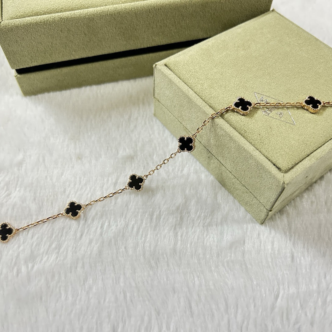 [GALE]CLOVER 6 MOTIF  ONYXS BRACELET