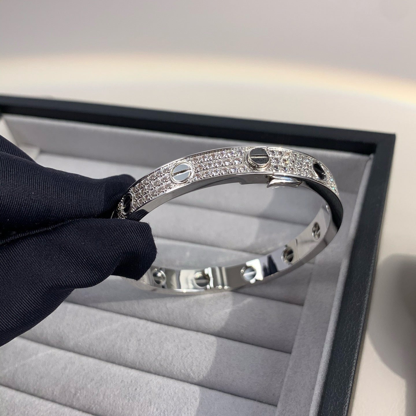 [GALE]LOVE BRACELET 6.1MM DIAMOND-PAVED CERAMIC