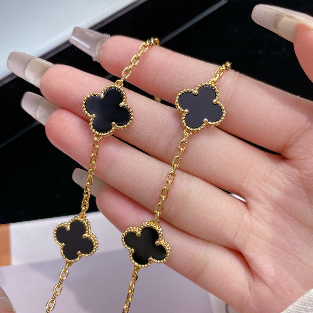 [GALE]CLOVER 10 MOTIFS ONYX NECKLACE