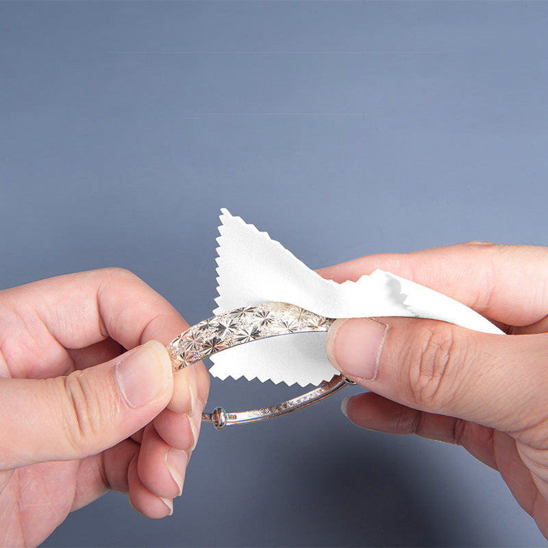 Professionelle Schmuckreinigungs- und Pflegetücher mit Antioxidantien