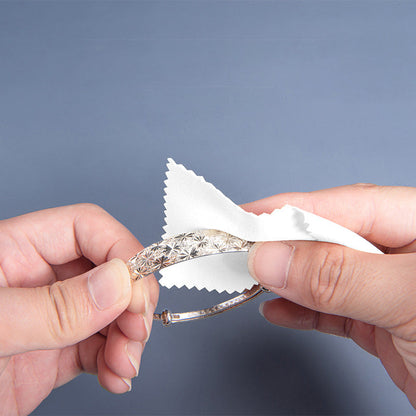 Professionelle Schmuckreinigungs- und Pflegetücher mit Antioxidantien