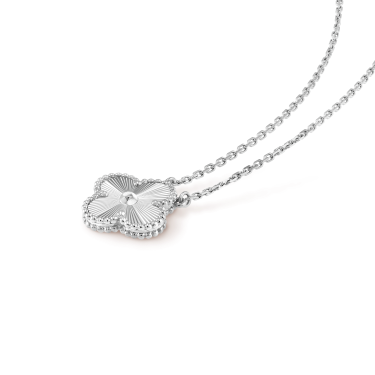 [GALE]CLOVER 15MM LASER NECKLACE SILVER