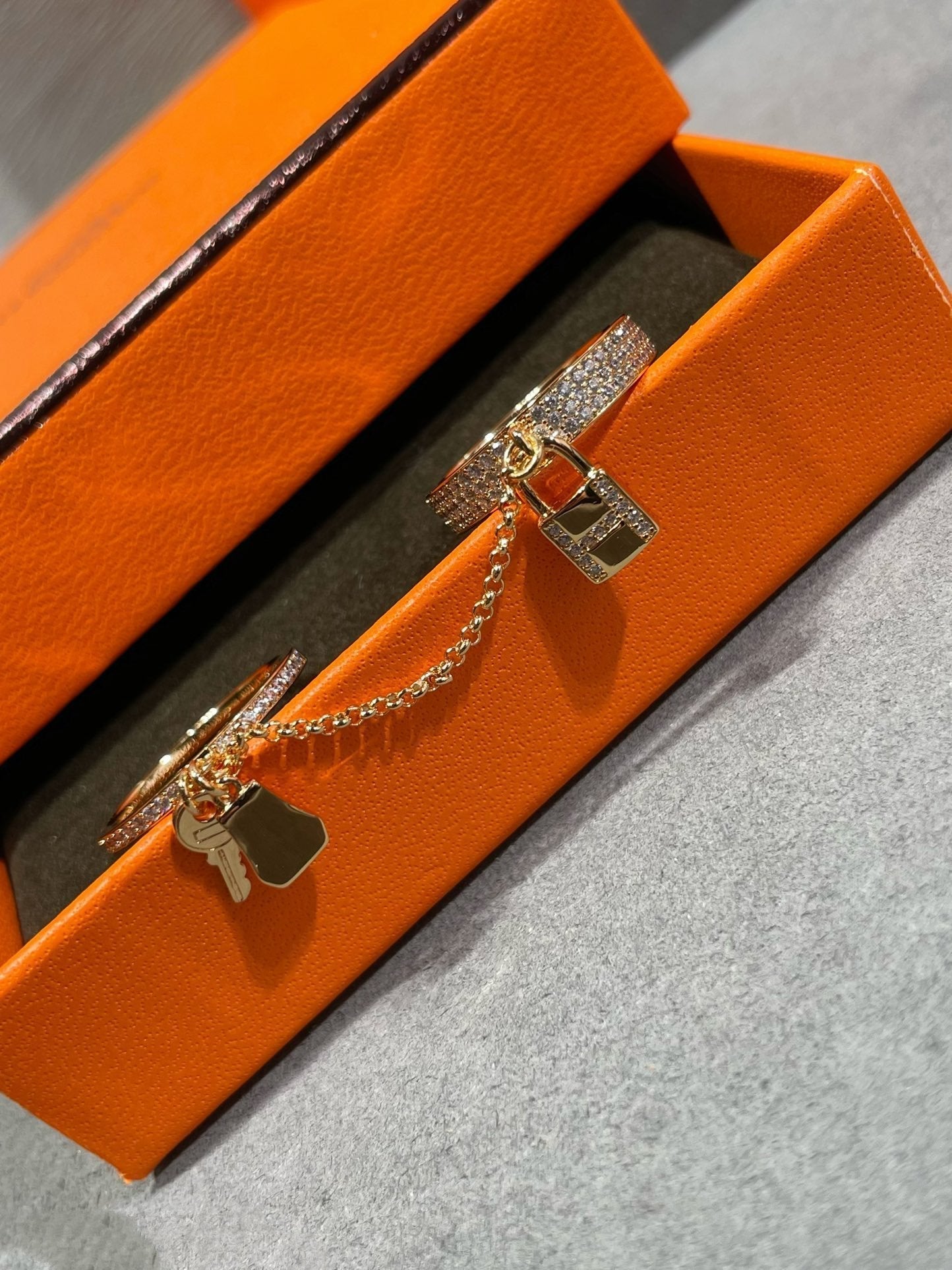 [GALE]HM KELLY CLOCHETTE DOUBLE RING IN  WITH DIAMONDS