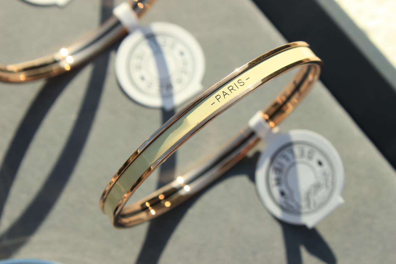 [GALE]HM UNI BANGLE BAG