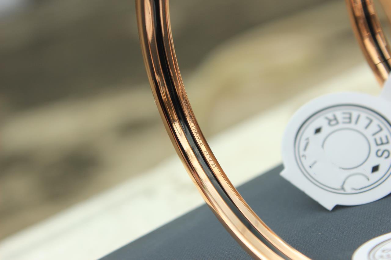 [GALE]HM UNI BANGLE BAG