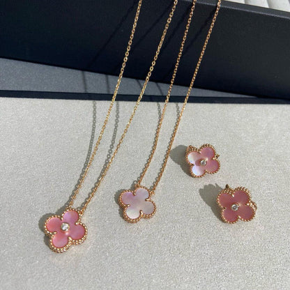 [GALE]]CLOVER 15MM DIAMOND PINK MOP NECKLACE