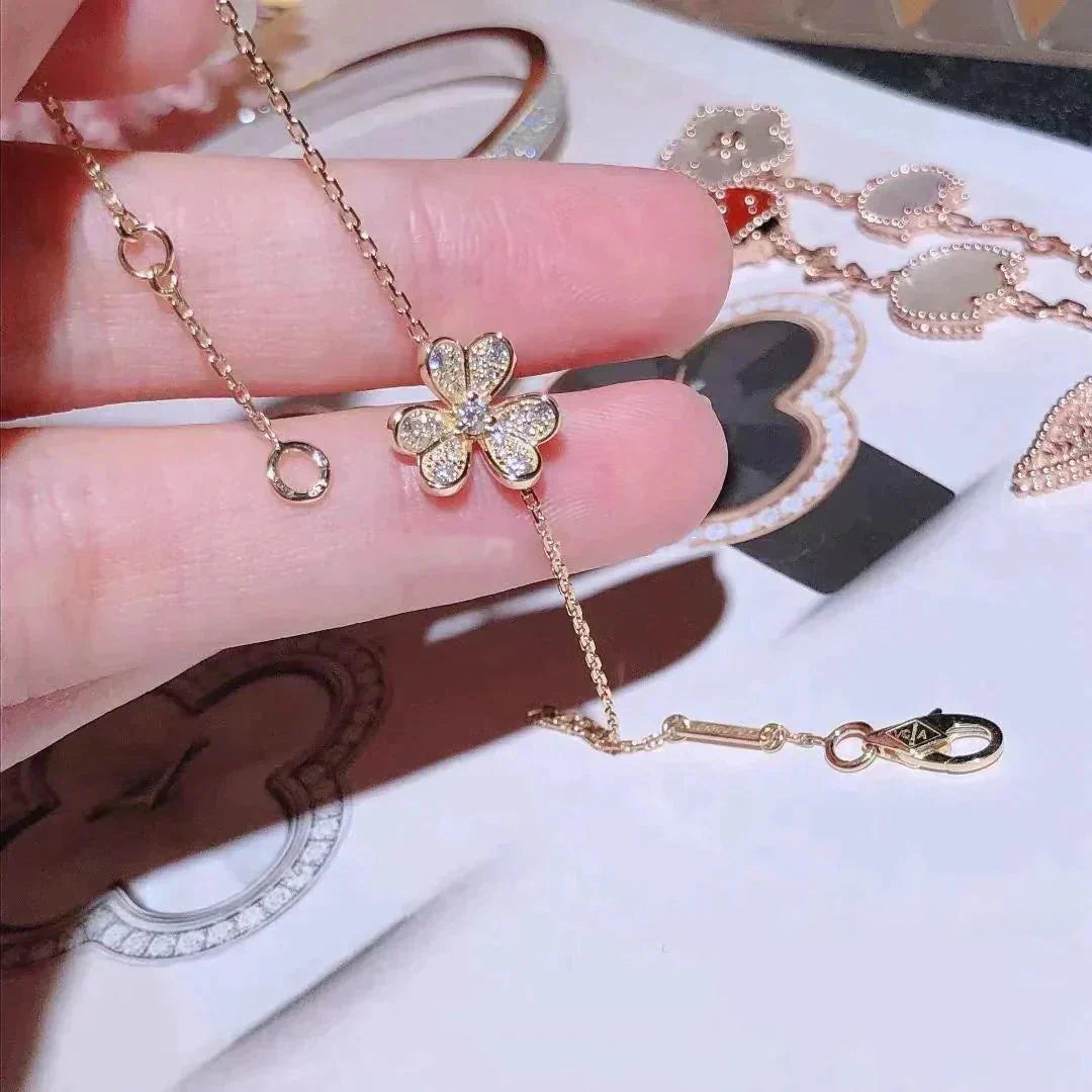 [NEU]FRIVOLE GOLD BLUMEN-DIAMANT-ARMBAND