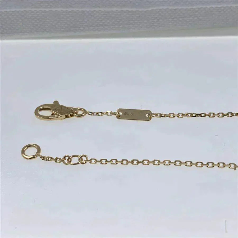 [NOVO]CLOVER CARNELIAN EINZELBLÜTEN-ARMBAND