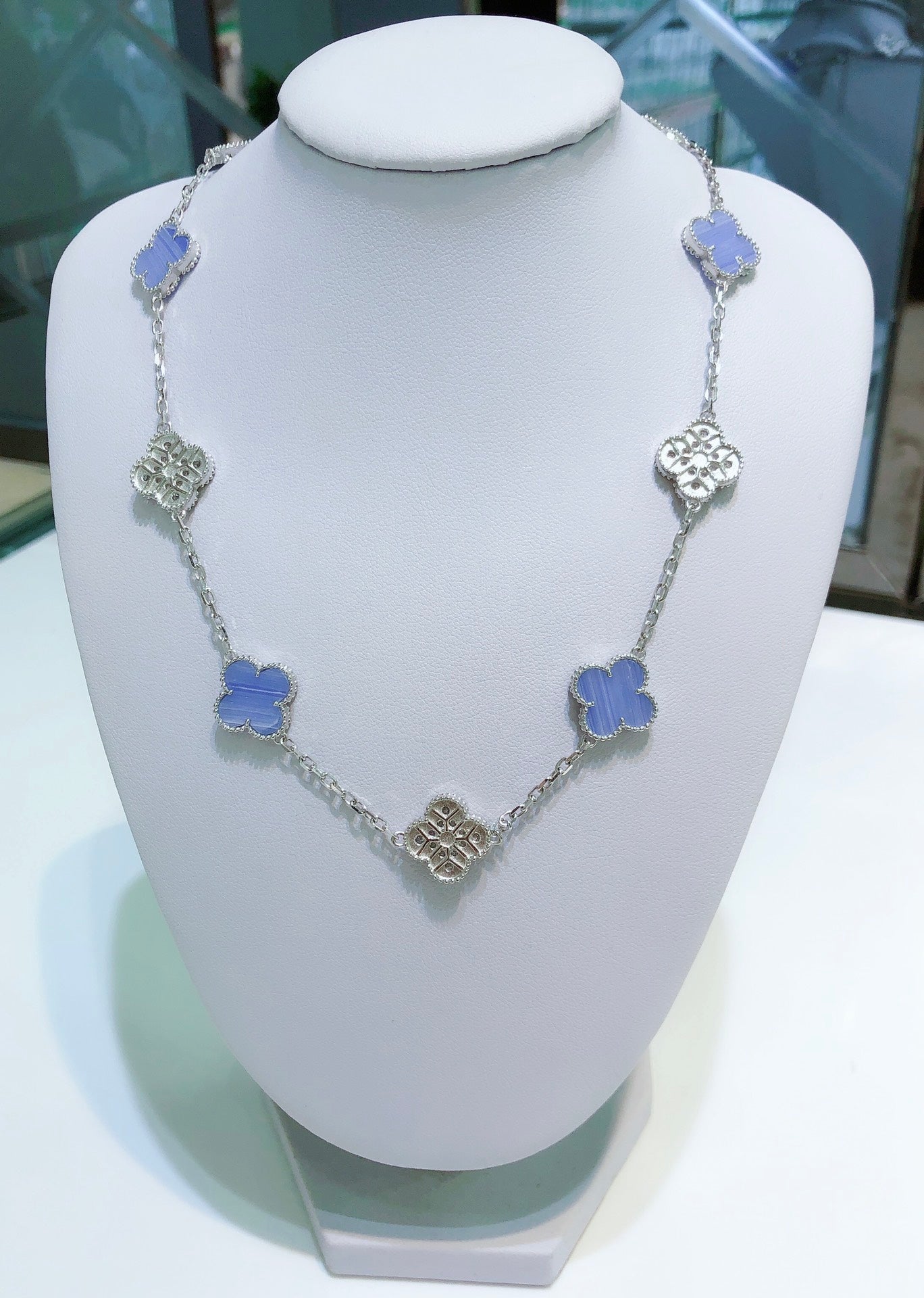[GALE]CLOVER 10 MOTIFS CHALCEDONY DIAMONDS SILVER NECKLACE